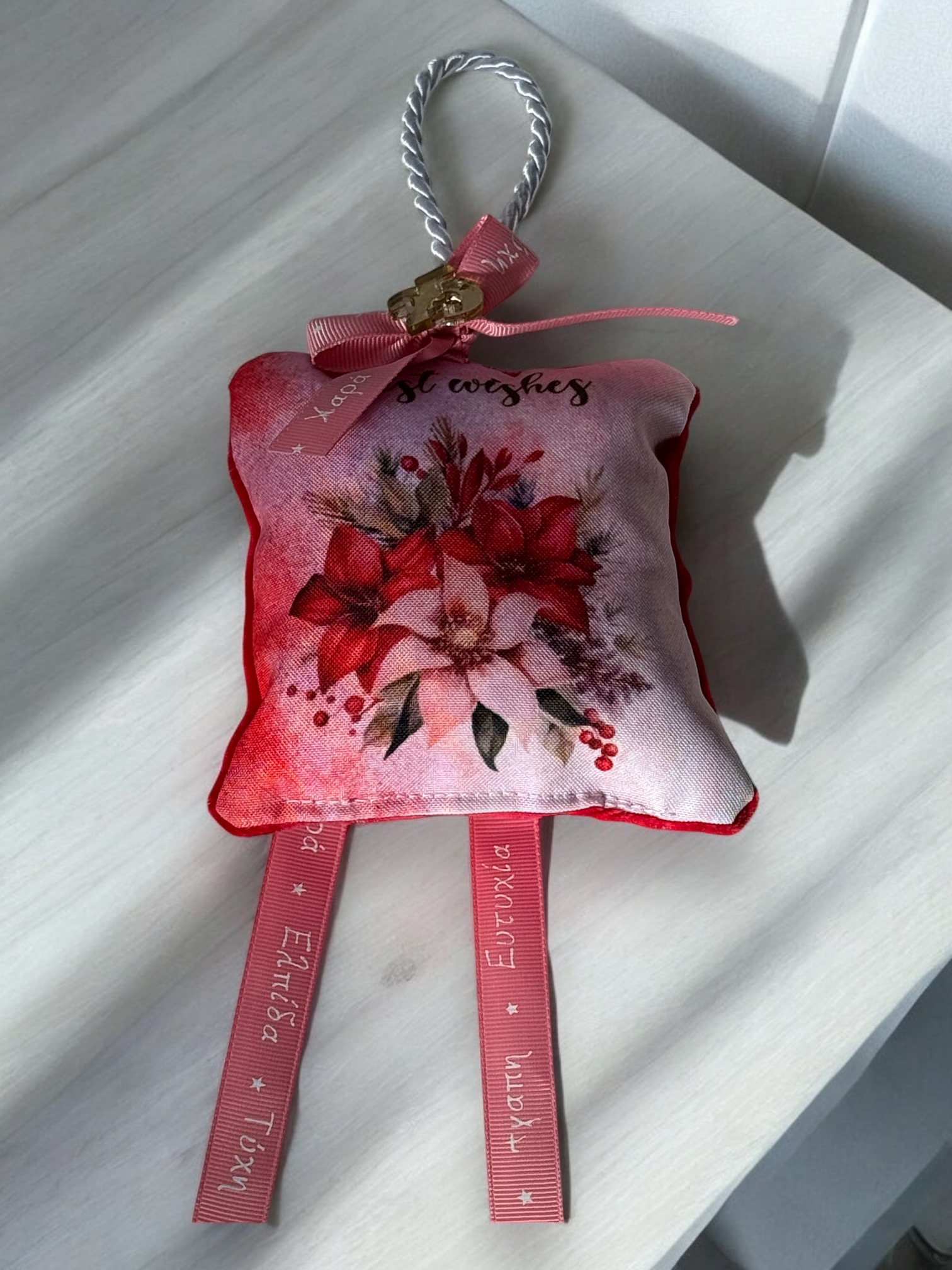 Χριστουγεννιάτικο Αρωματικό Μαξιλαράκι "Χειμωνιάτικα Λουλούδια με Κόκκινο Βελούδο" - Image 2